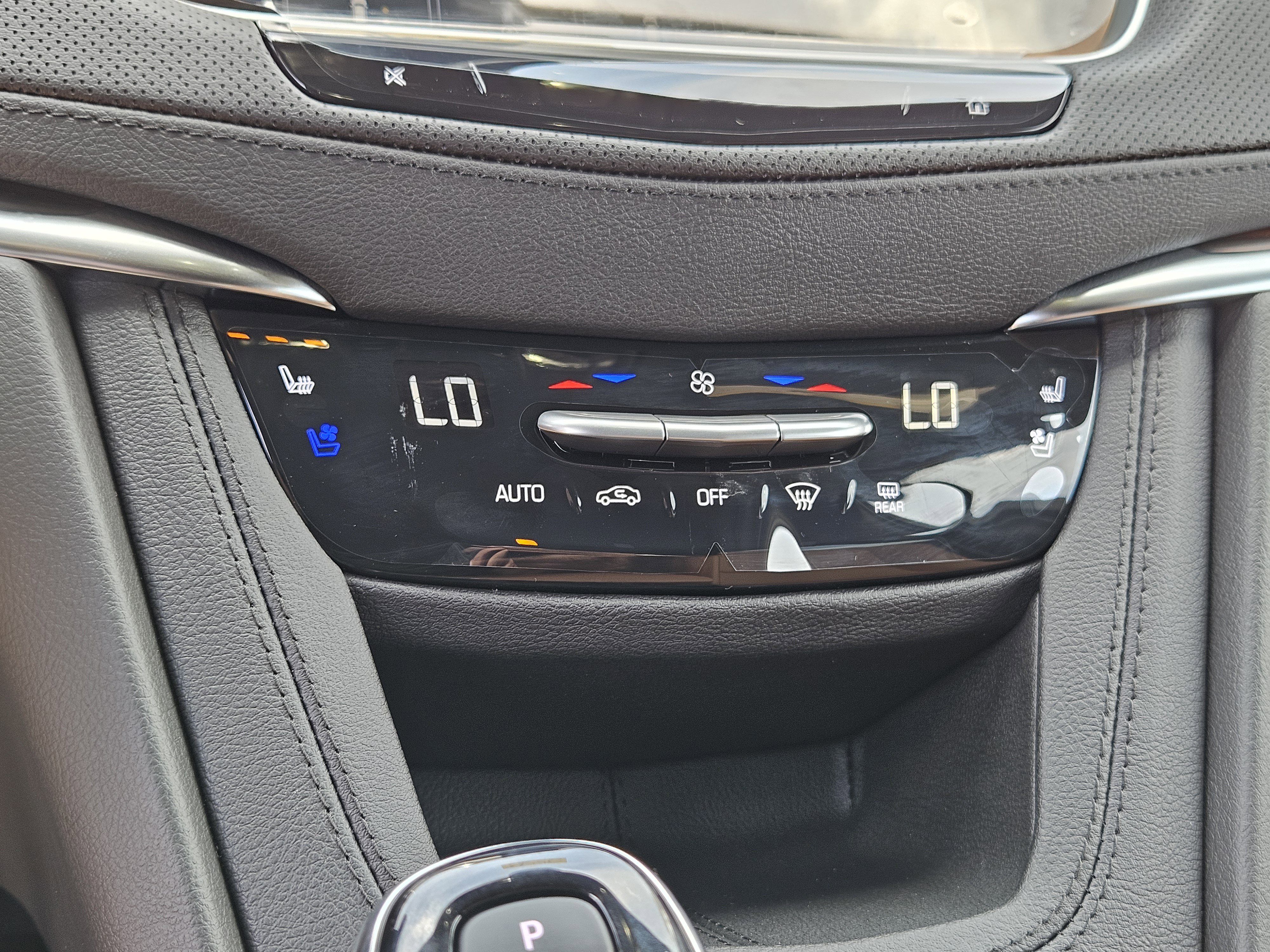 New 2025 Cadillac XT5 Premium Luxury w/ Technology Package image 28