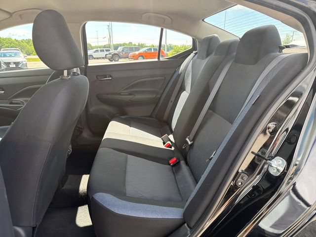 Used 2023 Nissan Versa SV FWD image 31