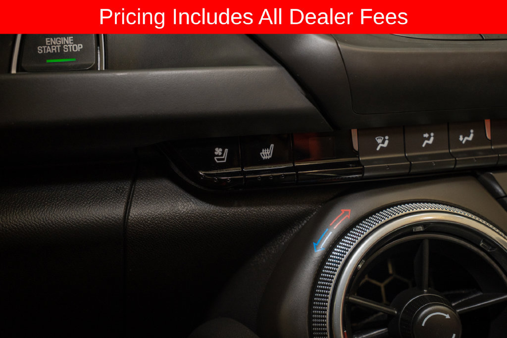 Used 2022 Chevrolet Camaro LT RWD image 17