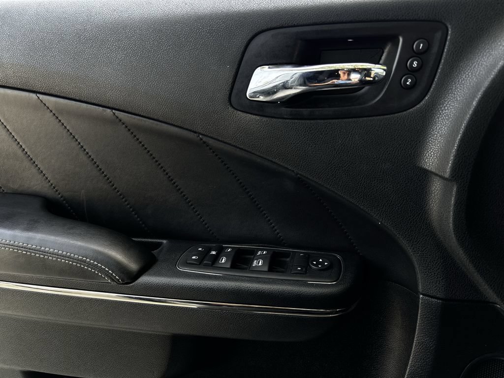 Used 2018 Dodge Charger SRT Hellcat RWD image 27