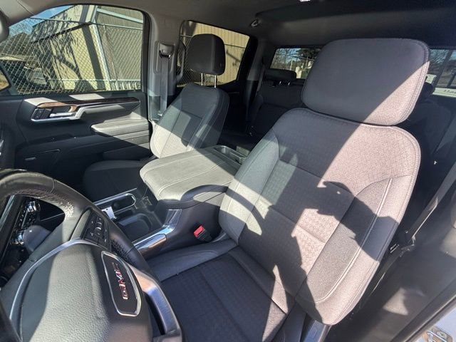 Used 2024 GMC Sierra 1500 Elevation w/ Preferred Package image 6