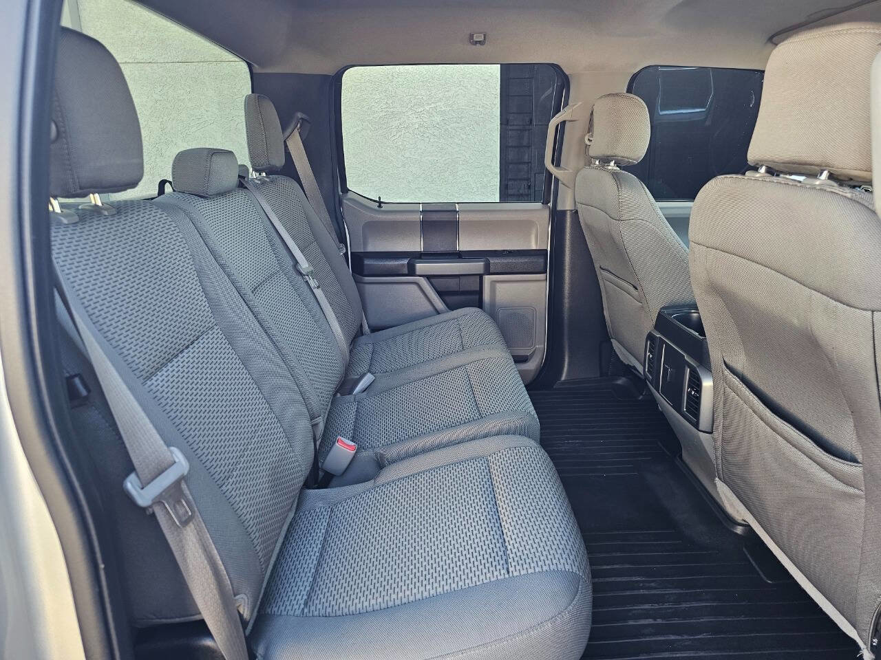 Used 2016 Ford F150 XLT RWD image 22