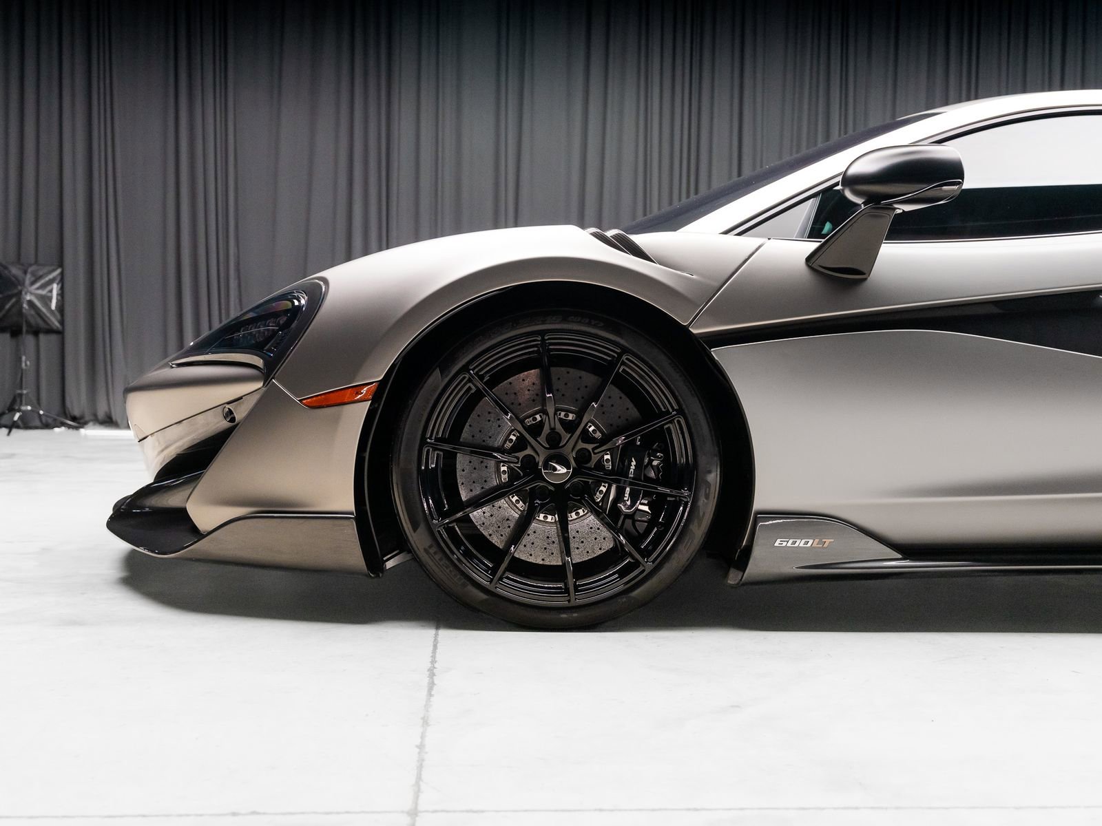 Used 2019 McLaren 600LT RWD image 21