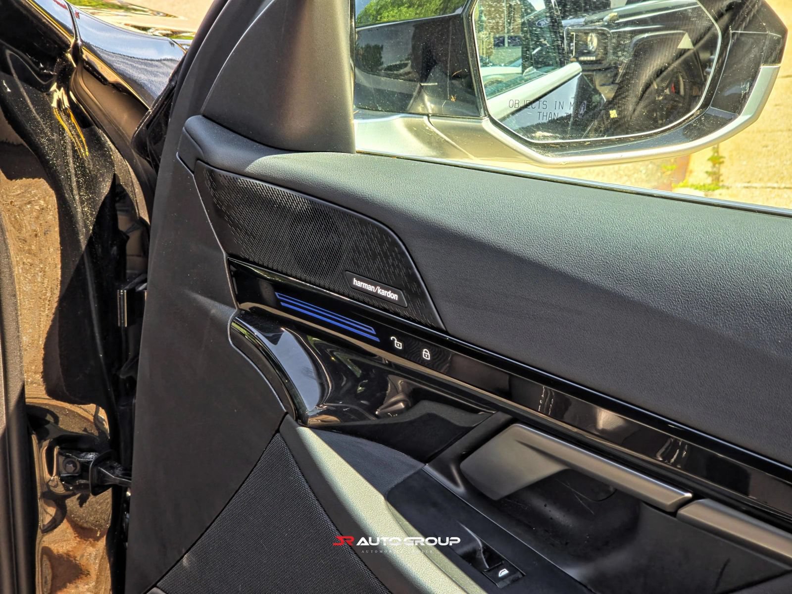 Used 2024 BMW 530i xDrive AWD/4WD image 46