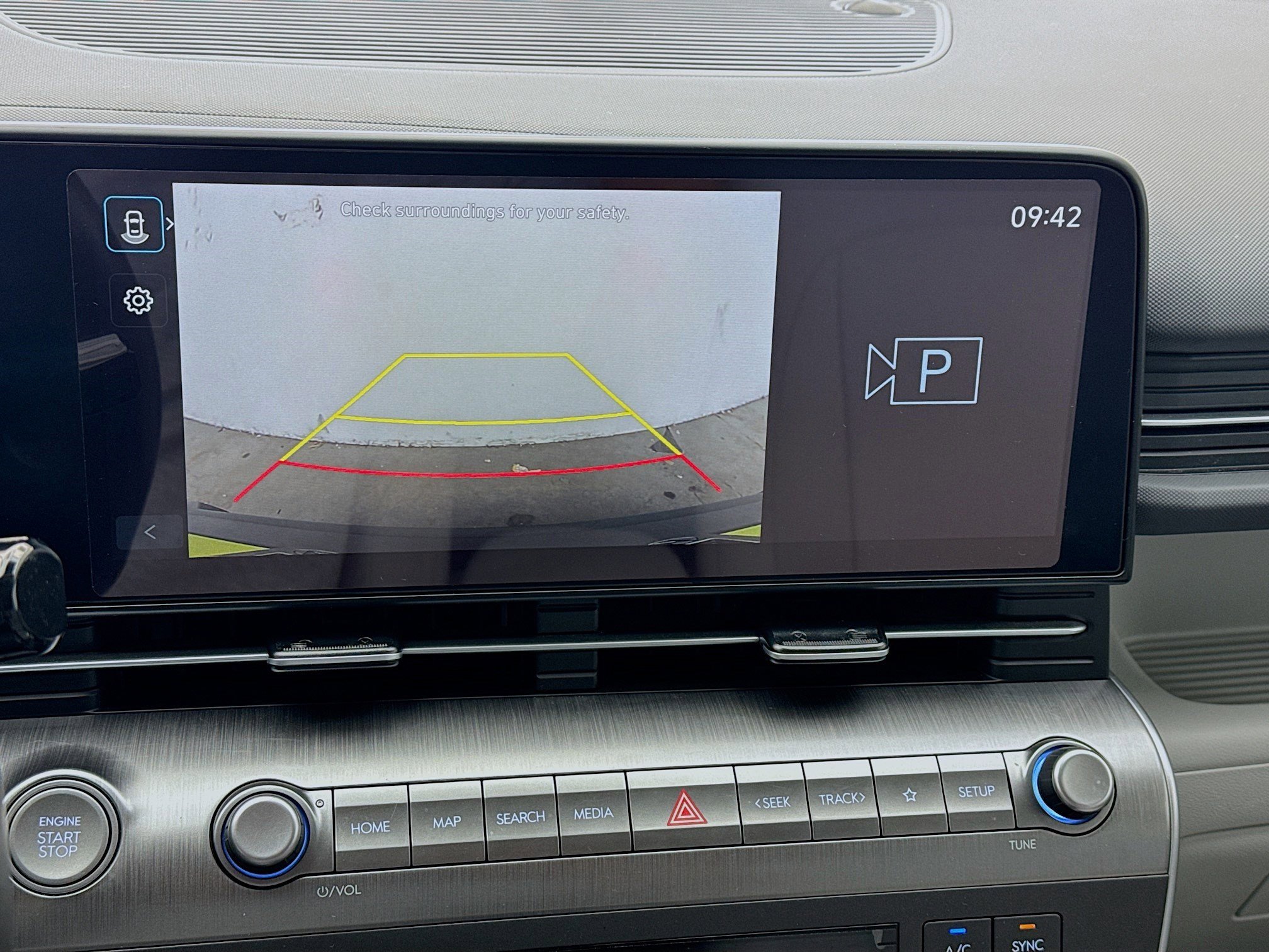 Used 2024 Hyundai Kona SEL AWD/4WD image 10