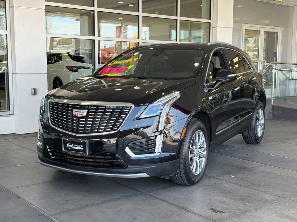 Used 2023 Cadillac XT5 Premium Luxury FWD image 2