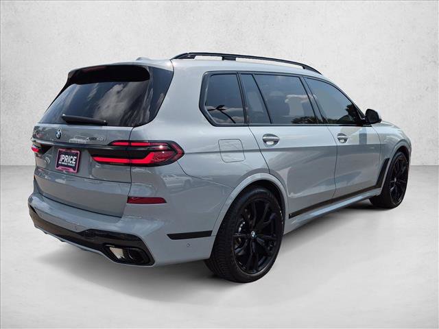 Used 2026 BMW X7 xDrive40i w/ M Sport Package AWD/4WD image 5