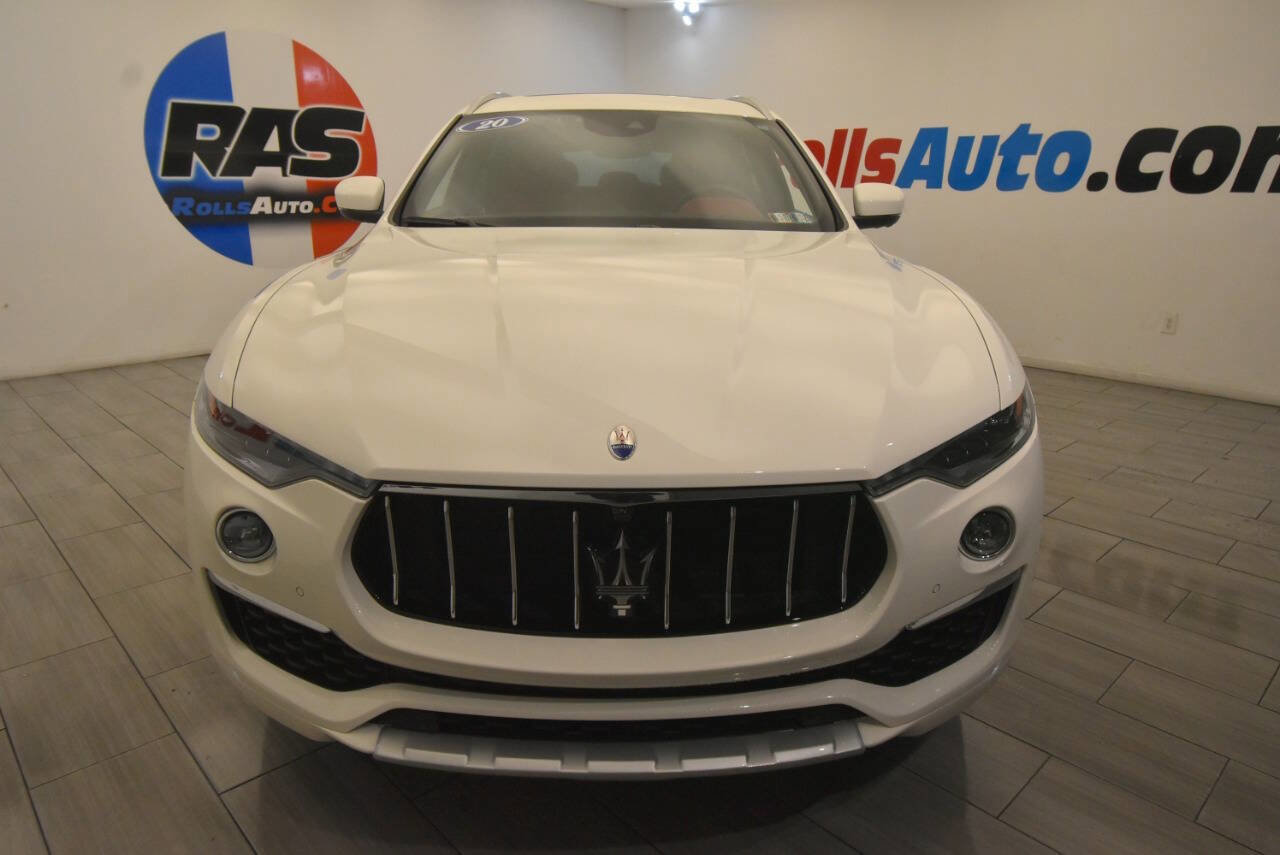 Used 2020 Maserati Levante GranLusso image 8