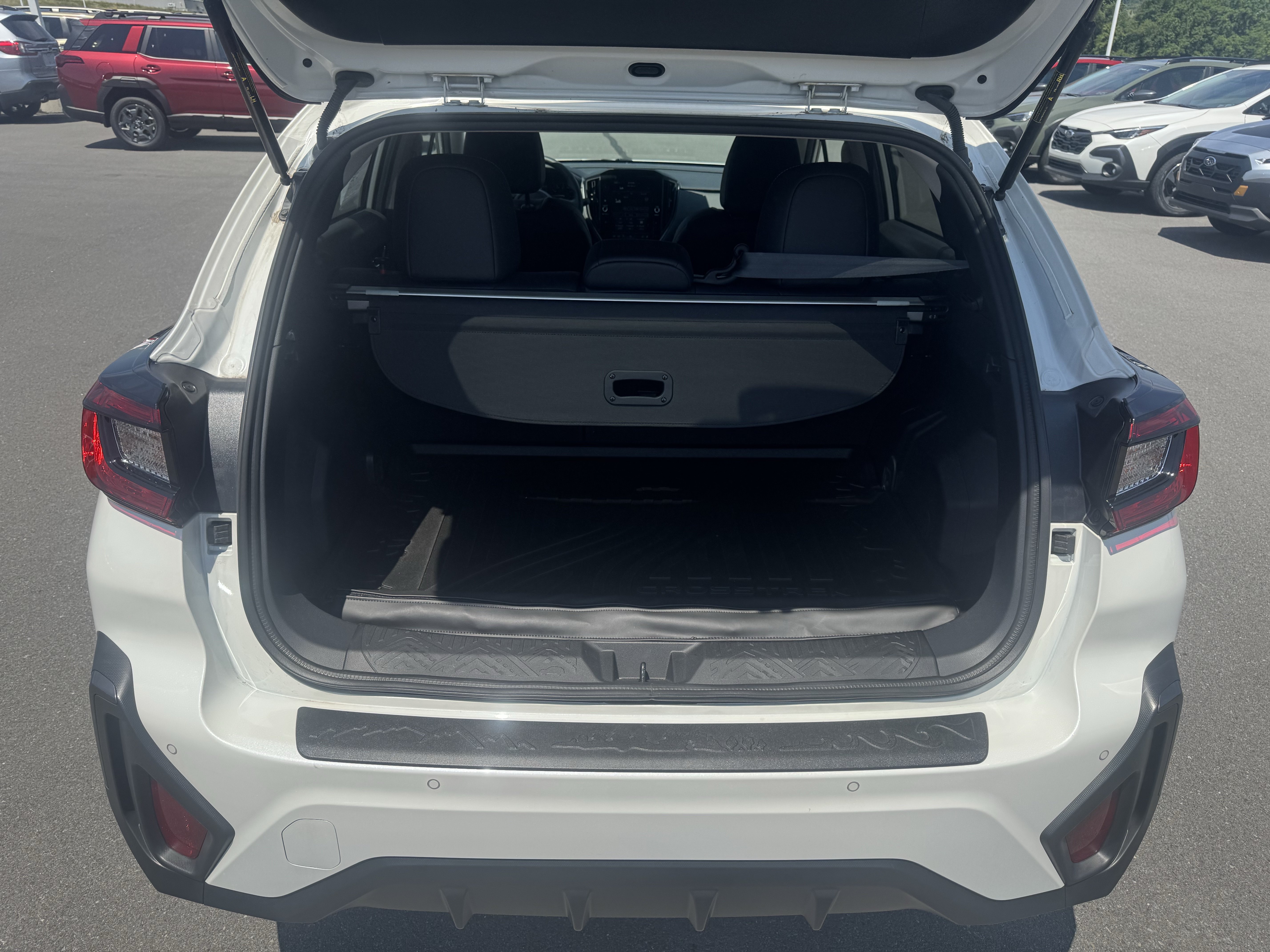 Certified 2025 Subaru Crosstrek 2.5i Limited AWD/4WD image 5