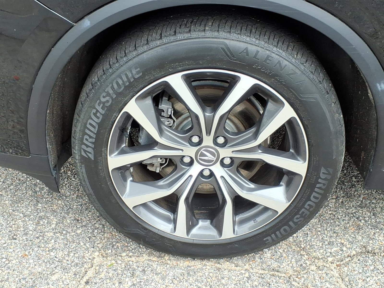 Used 2023 Acura MDX w/ Technology Package AWD/4WD image 4