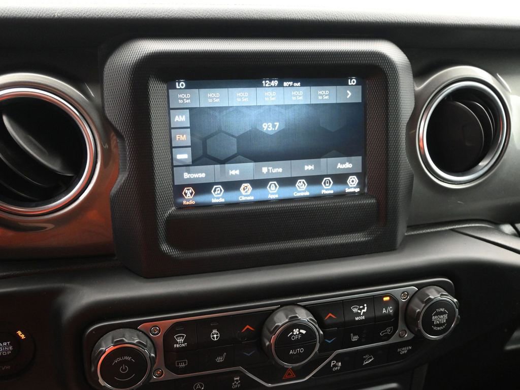 Used 2019 Jeep Wrangler Unlimited Sahara w/ Dual Top Group image 15