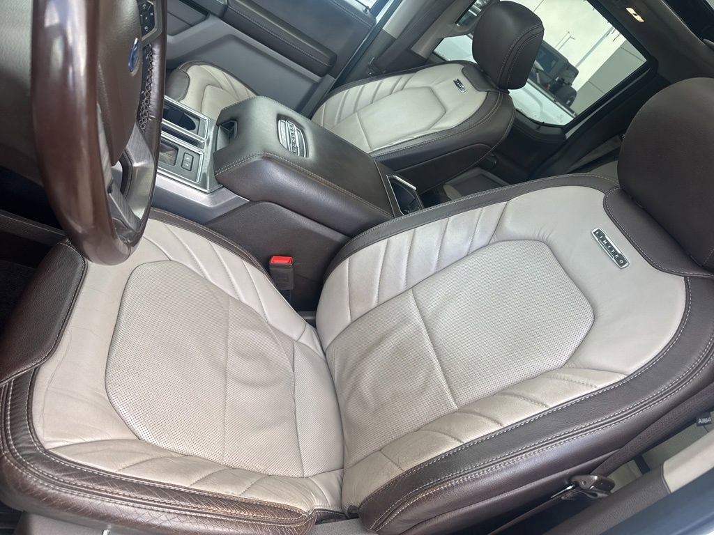 Used 2019 Ford F150 Limited image 3