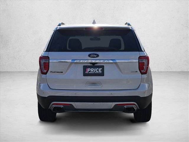 Used 2017 Ford Explorer Platinum AWD/4WD image 6