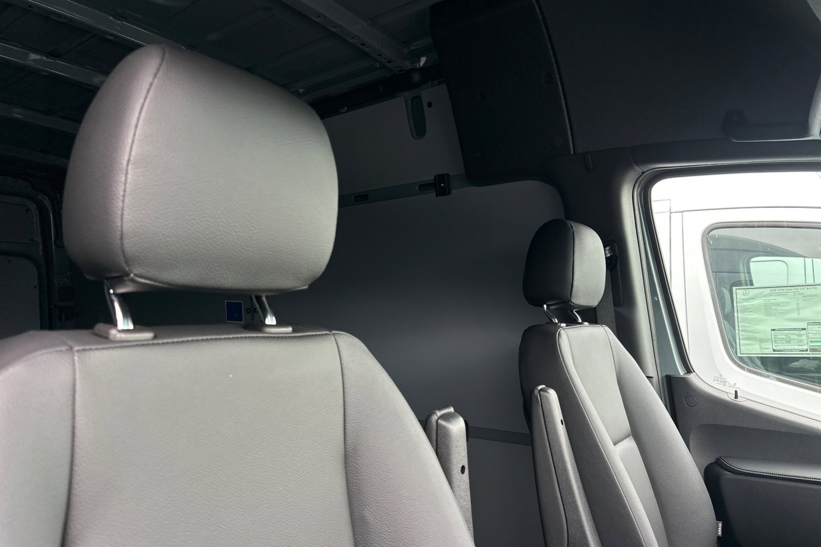 New 2024 Mercedes-Benz Sprinter 2500 image 17