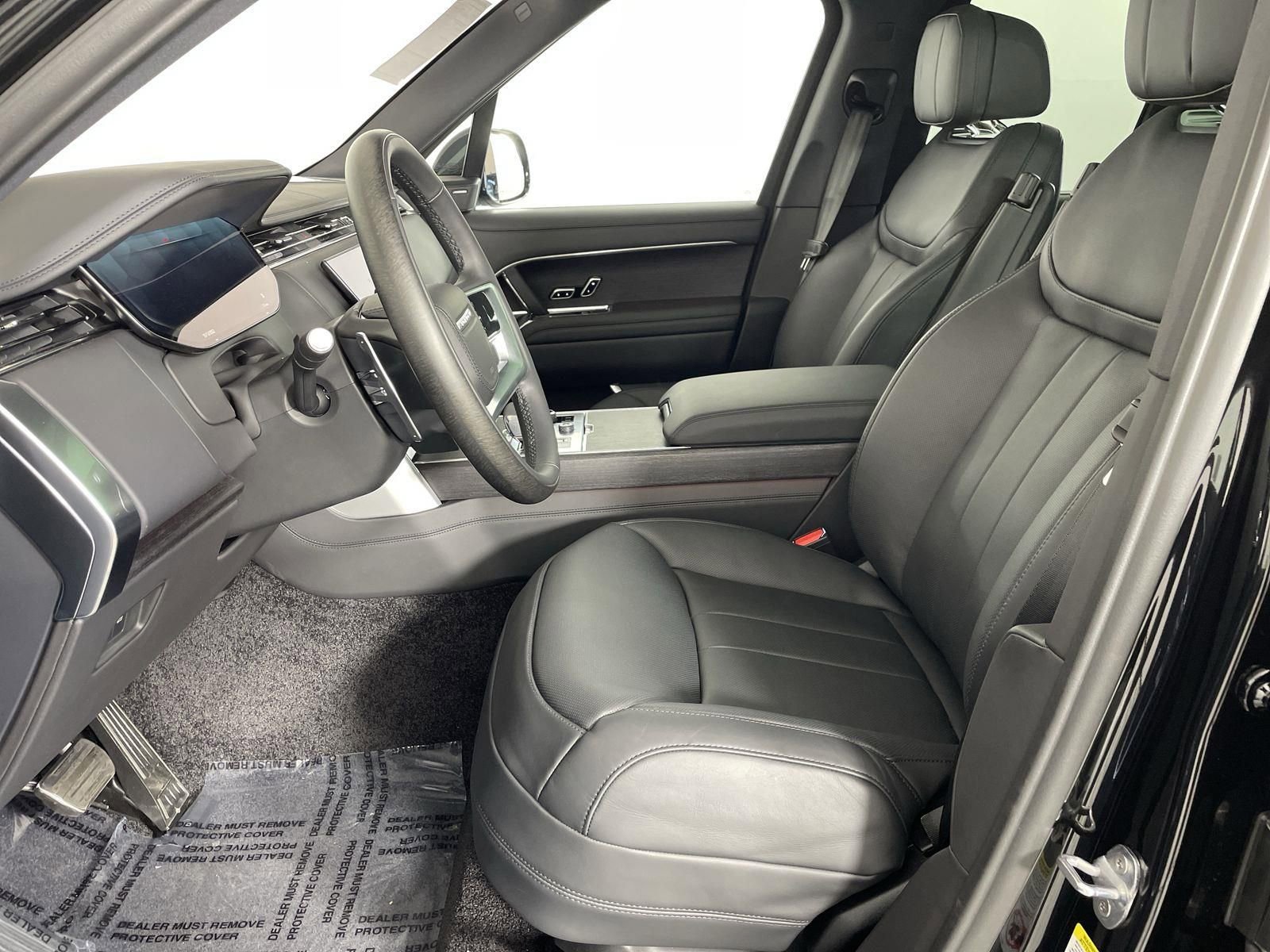 Used 2023 Land Rover Range Rover SE AWD/4WD image 25
