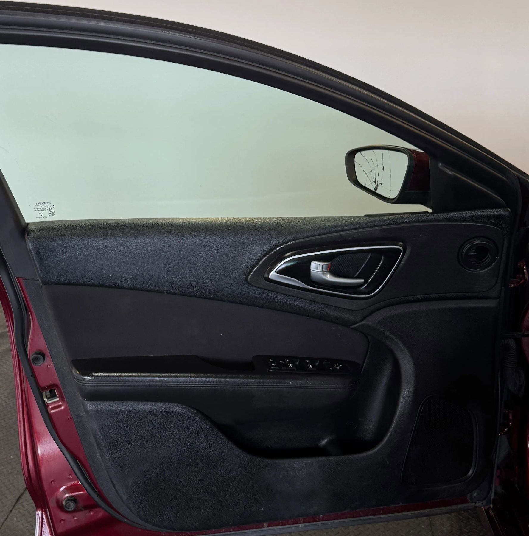 Used 2016 Chrysler 200 LX FWD image 12