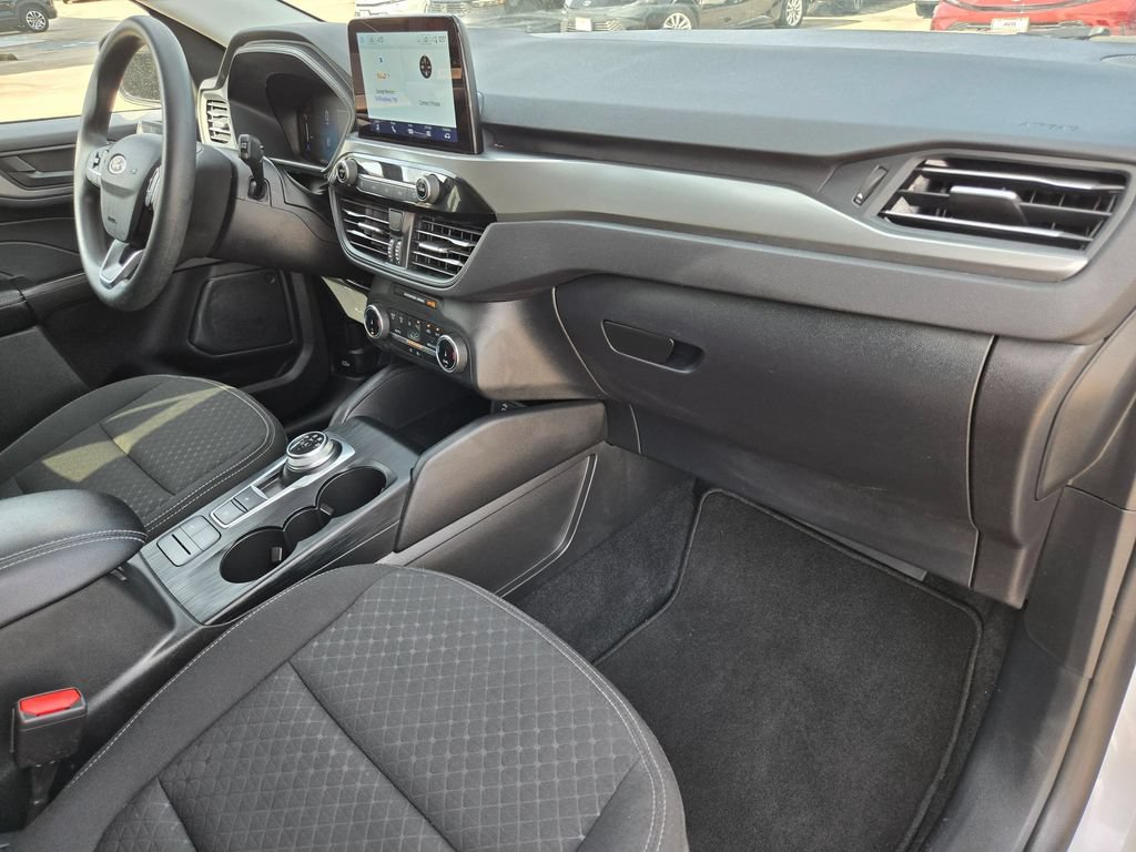 Used 2025 Ford Escape Active AWD/4WD image 33