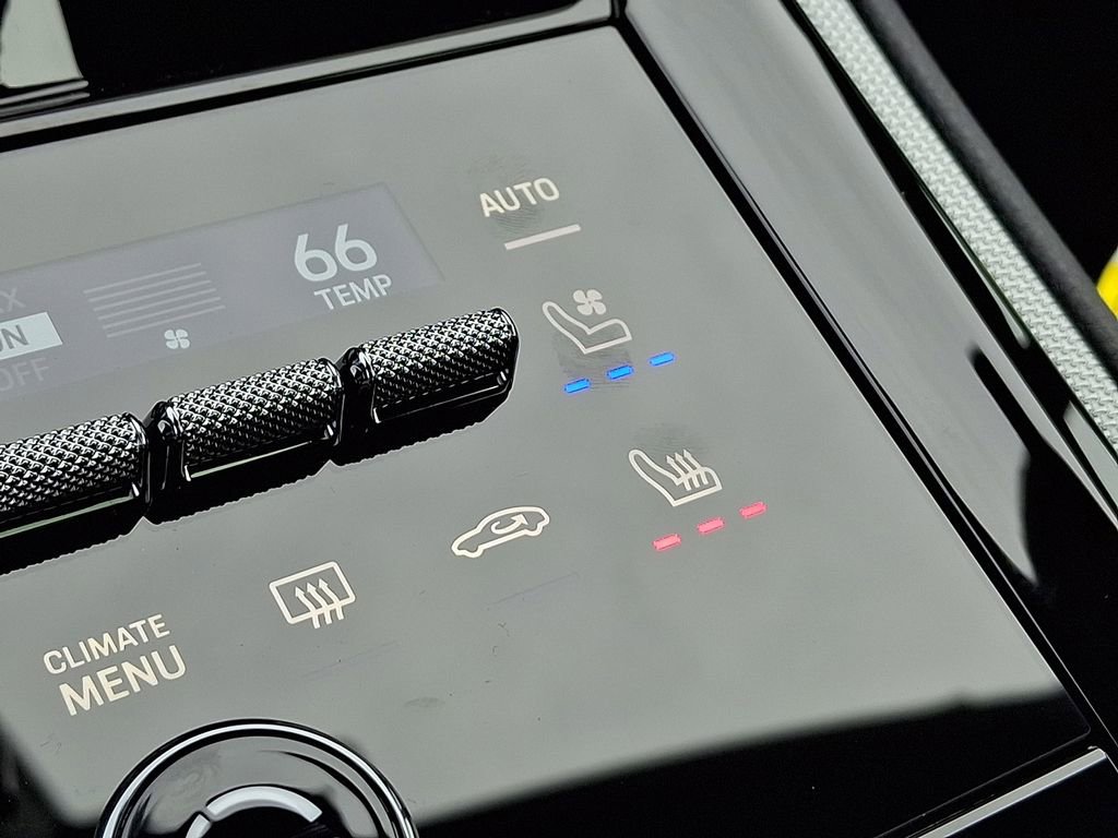 New 2026 Porsche Panamera 4 image 19