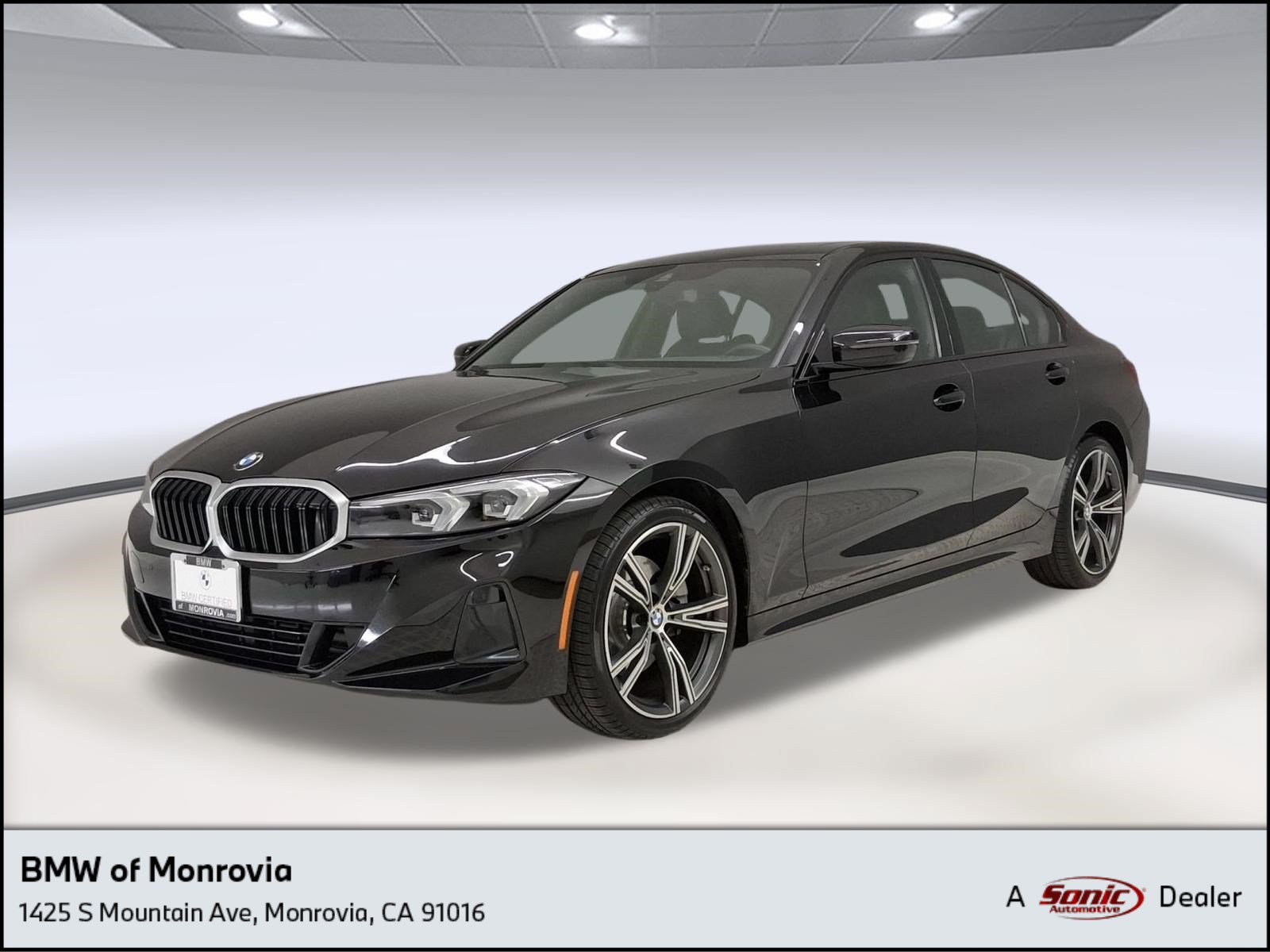 Certified 2023 BMW 330i Sedan w/ Convenience Package RWD image 1
