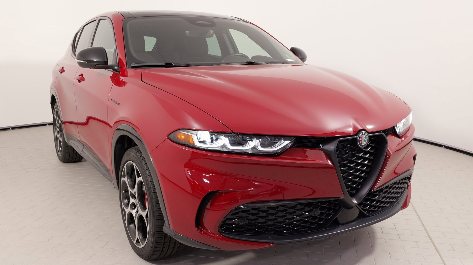 Used 2024 Alfa Romeo Tonale Veloce image 22