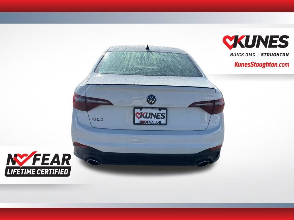 Used 2024 Volkswagen Jetta GLI 40th Anniversary Edition image 10