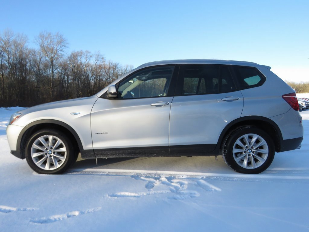Used 2017 BMW X3 xDrive28i image 8