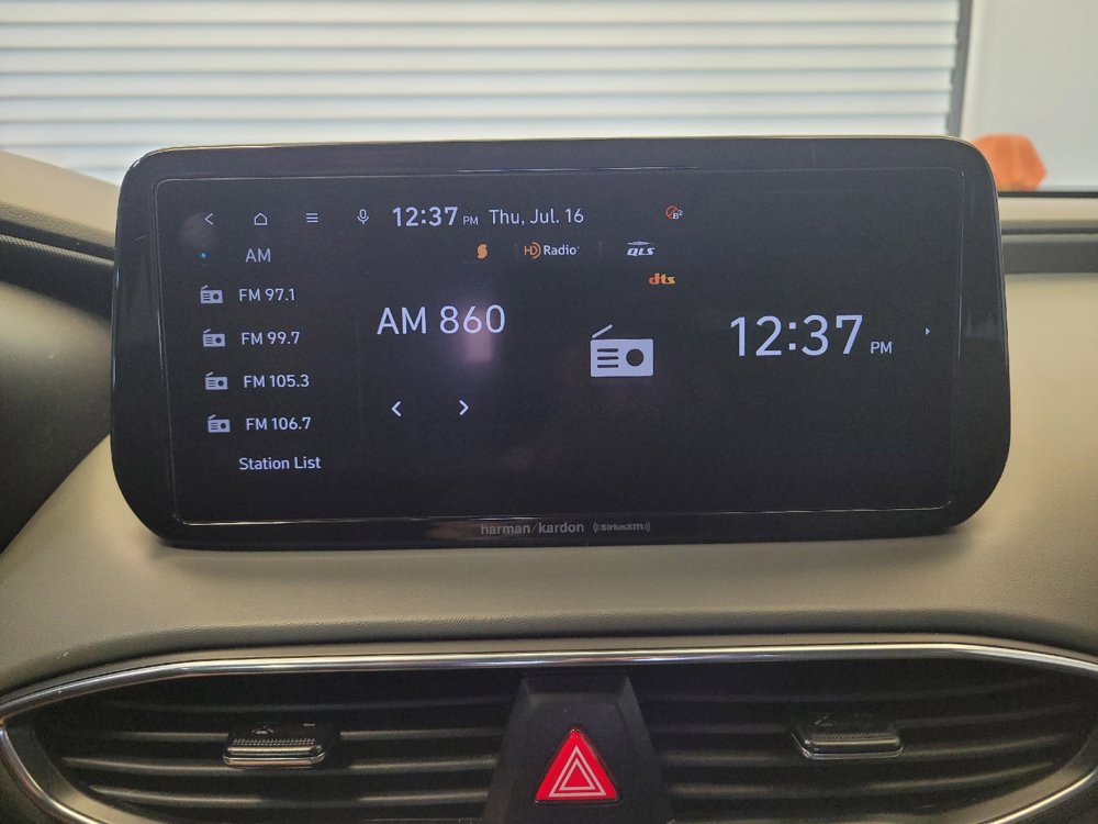 Used 2023 Hyundai Santa Fe Limited AWD/4WD image 25