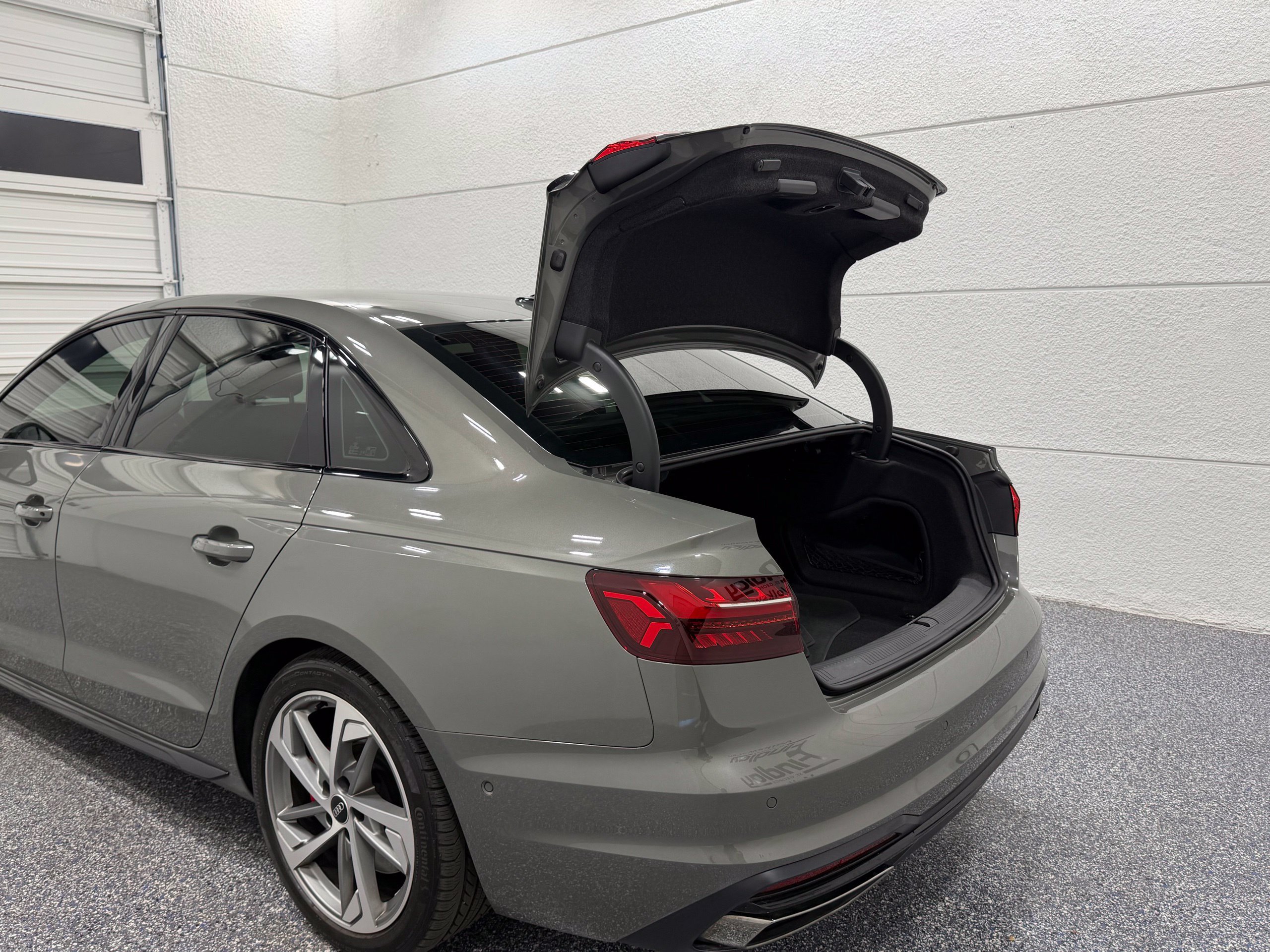 Used 2023 Audi A4 2.0T Prestige w/ Prestige Package AWD/4WD image 24