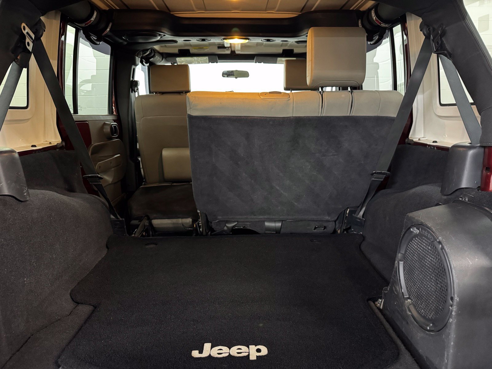 Used 2008 Jeep Wrangler Unlimited Sahara w/ Trailer Tow Group AWD/4WD image 29