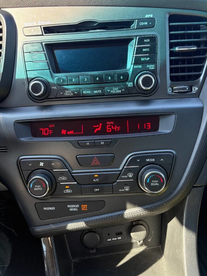 Used 2012 Kia Optima EX image 12