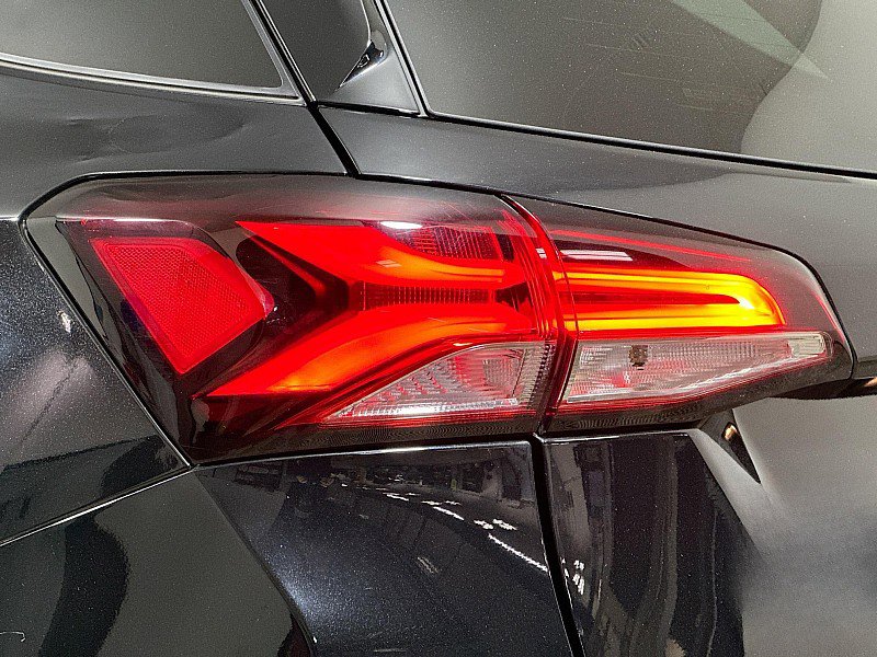 Used 2023 Chevrolet Equinox Premier image 25