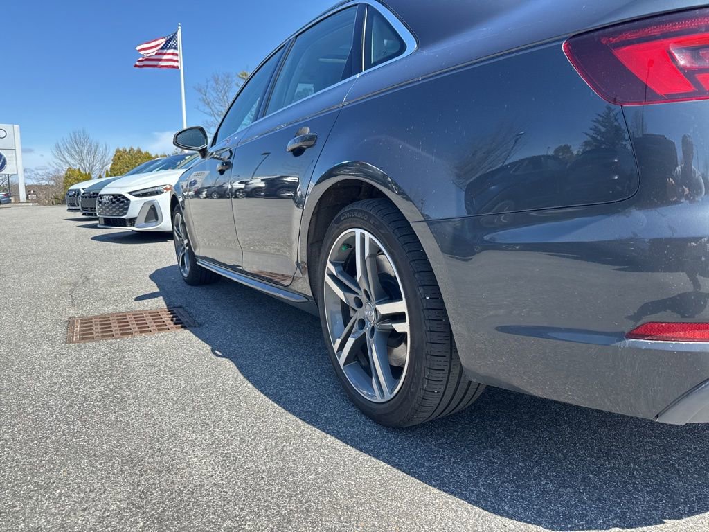 Used 2018 Audi A4 2.0T Premium Plus w/ Premium Plus Package AWD/4WD image 10