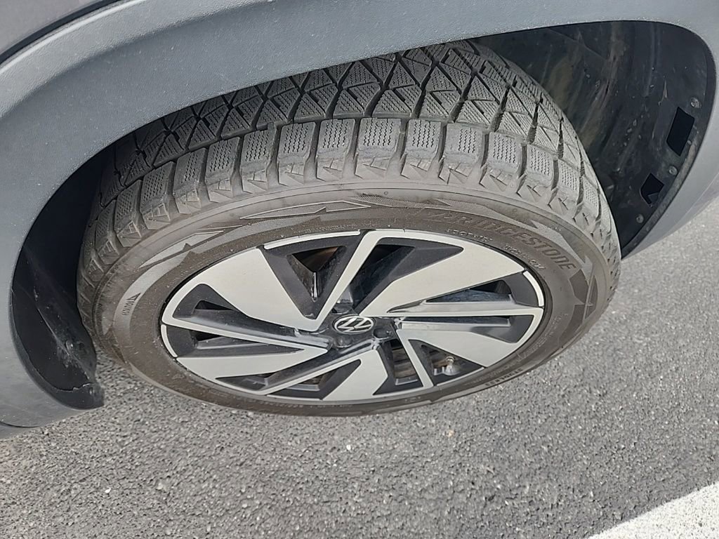 Used 2024 Volkswagen Atlas SE image 14