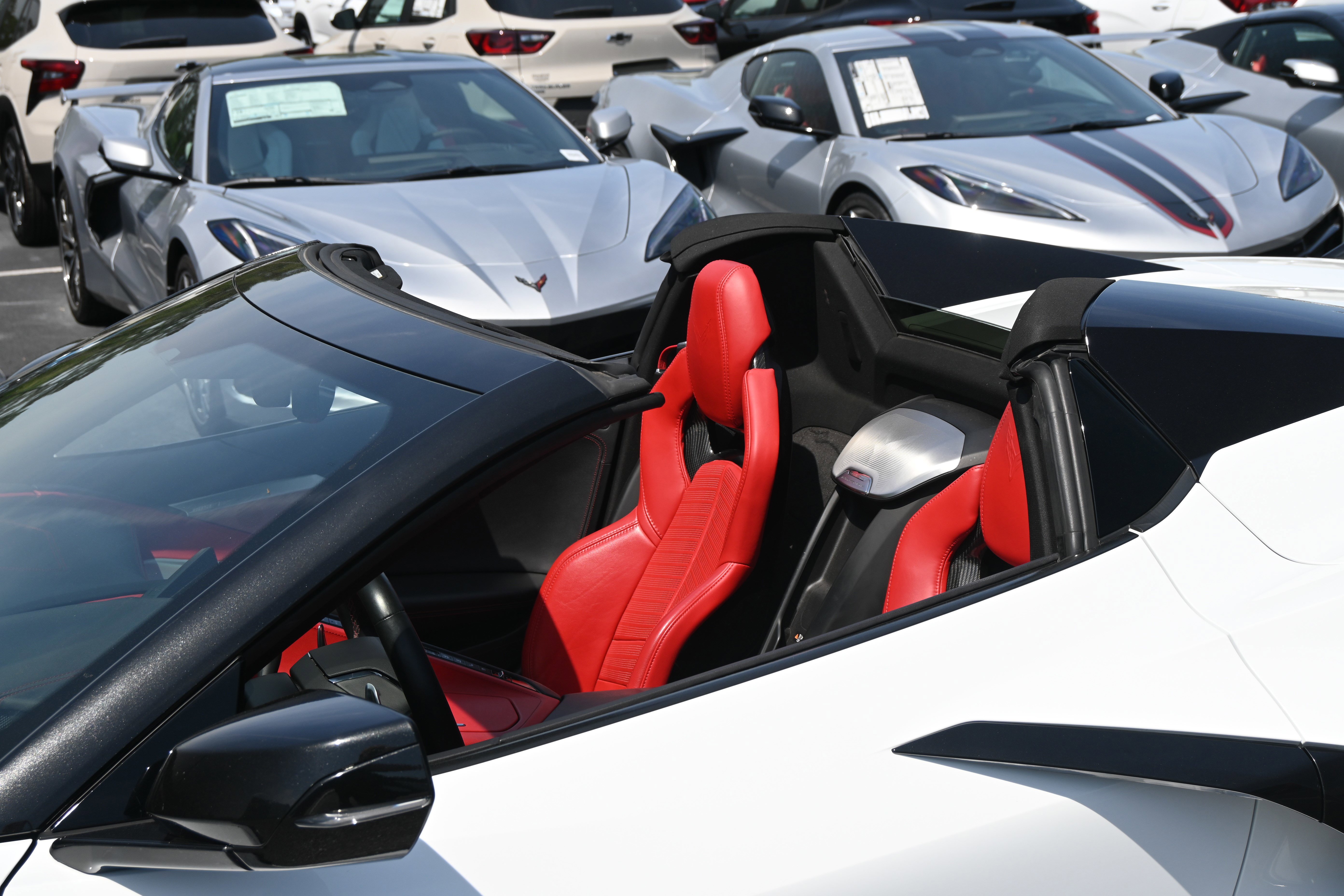 Used 2022 Chevrolet Corvette Stingray Preferred Conv w/ Z51 Performance Package image 8