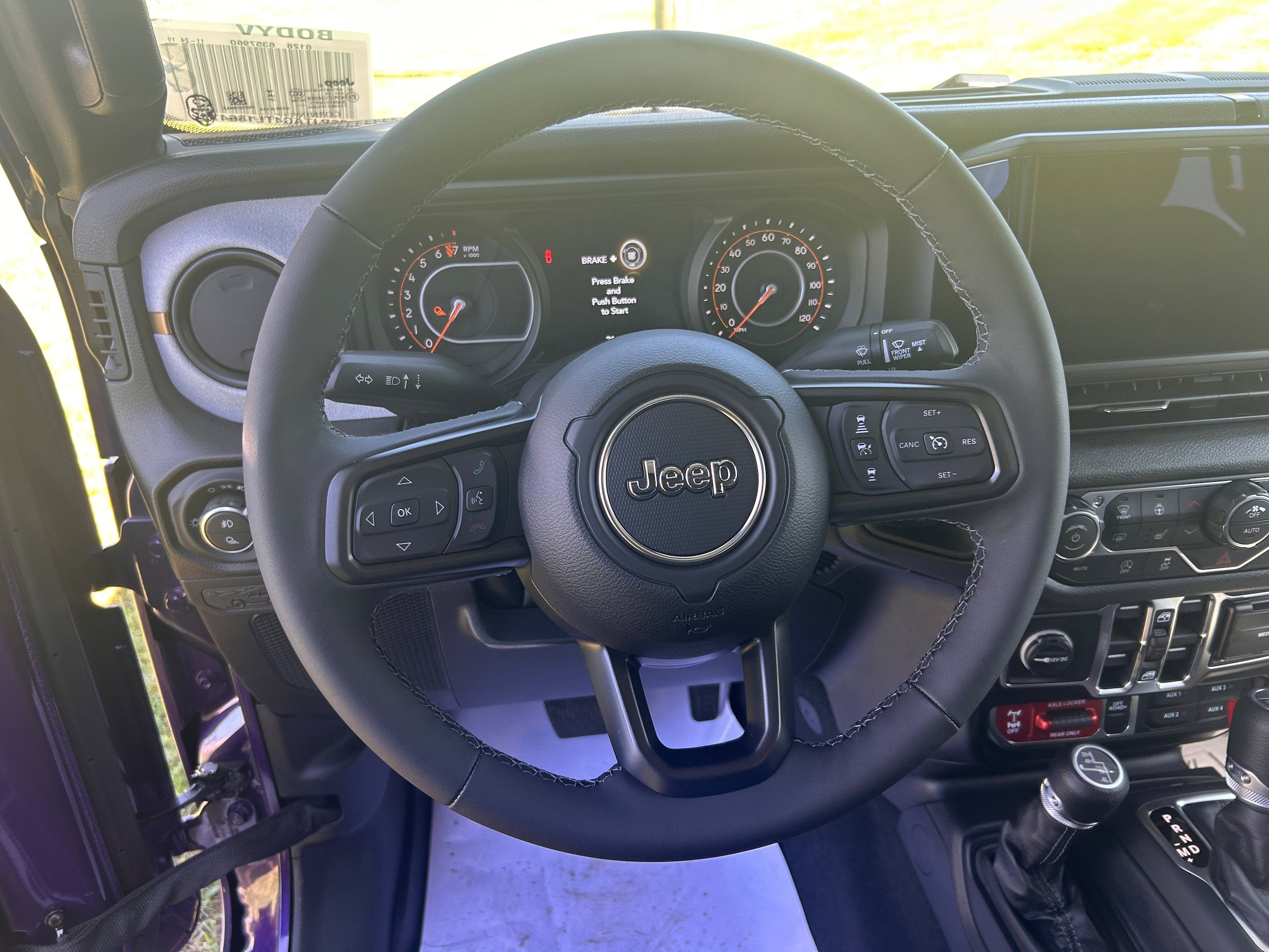 New 2026 Jeep Gladiator Sport AWD/4WD image 9