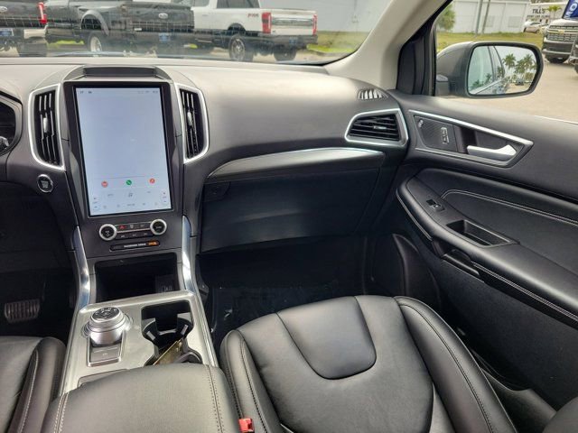 Certified 2022 Ford Edge Titanium AWD/4WD image 22