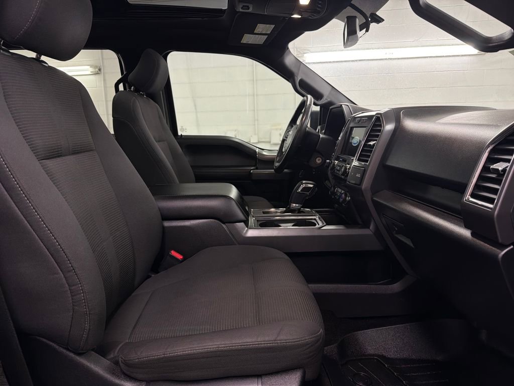 Used 2016 Ford F150 XLT w/ Equipment Group 302A Luxury image 25