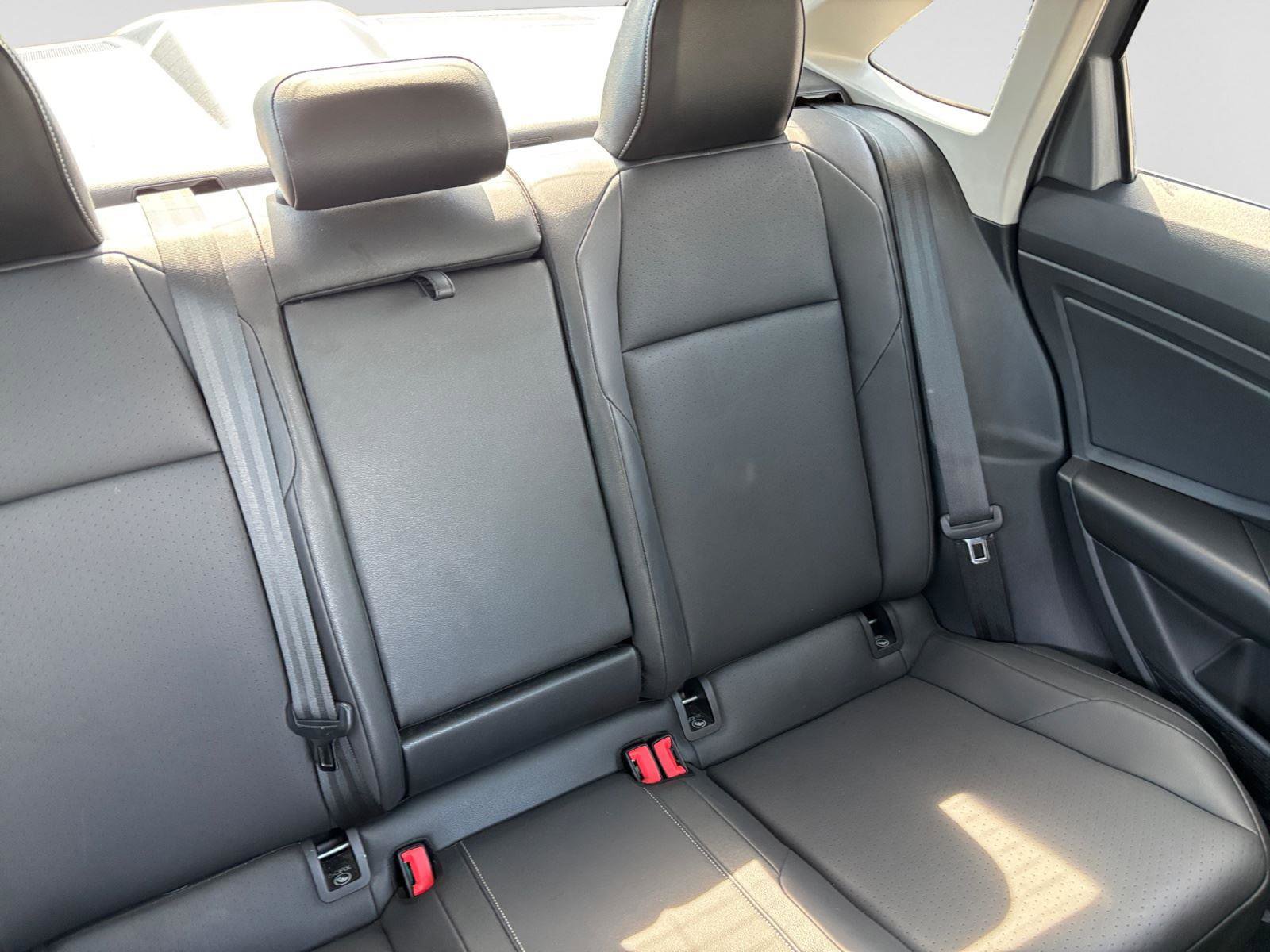 Used 2020 Volkswagen Jetta SEL FWD image 18