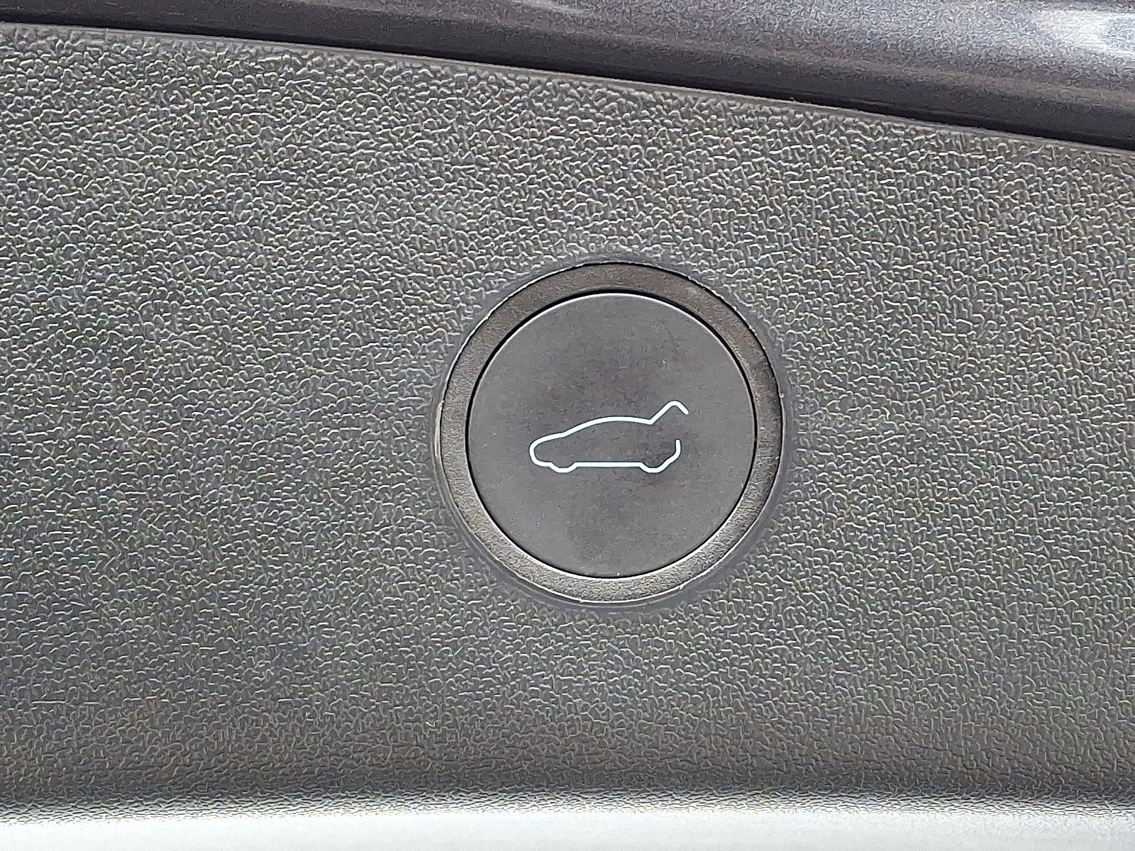 Used 2022 Tesla Model 3 image 29