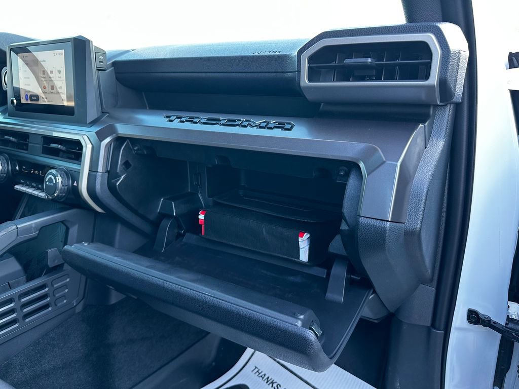 Used 2025 Toyota Tacoma SR5 image 37