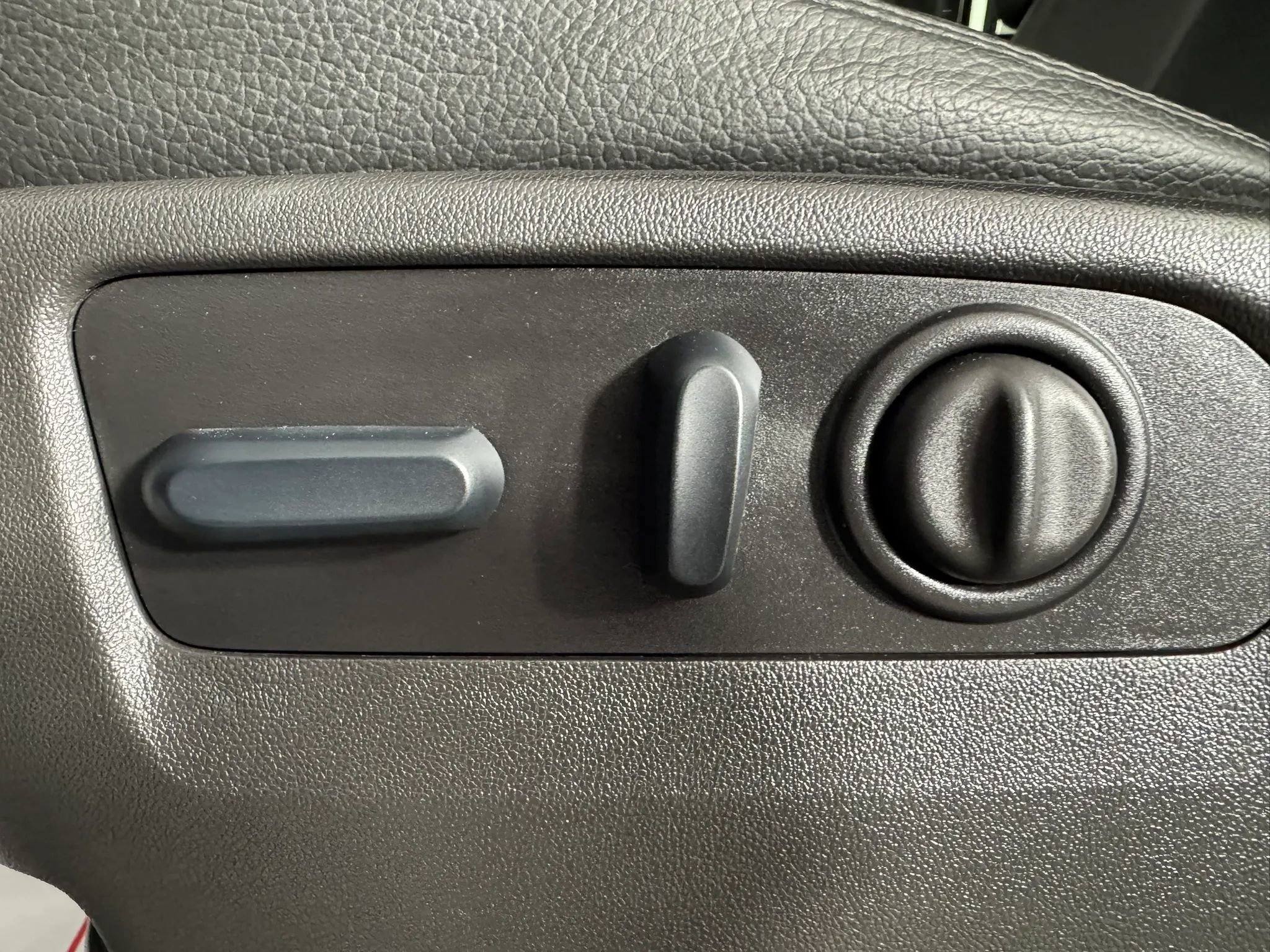 Used 2022 GMC Sierra 2500 Denali image 36