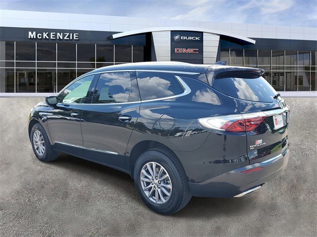 Used 2024 Buick Enclave Premium image 3