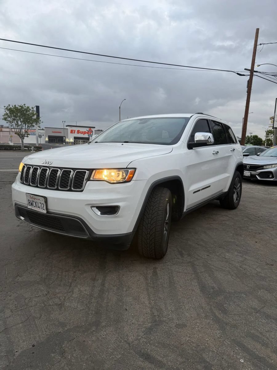 Used 2018 Jeep Grand Cherokee Limited RWD image 8