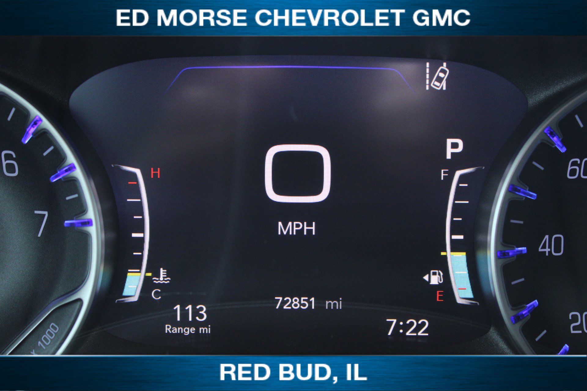 Used 2023 Chrysler Pacifica Touring-L image 9