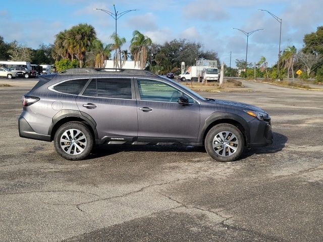 Certified 2025 Subaru Outback Premium AWD/4WD image 4