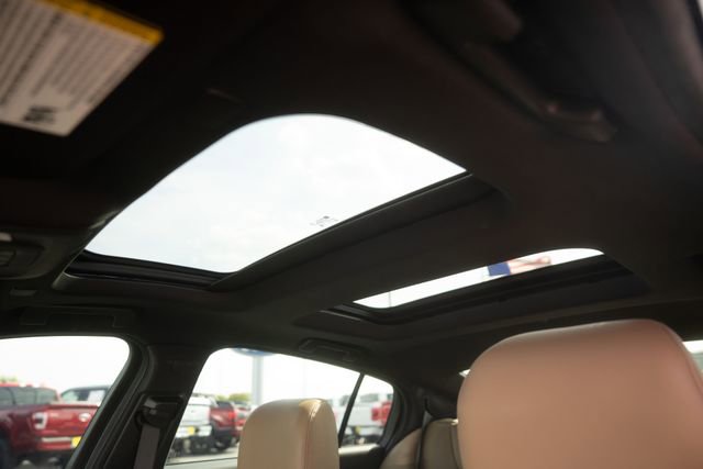 Used 2025 Cadillac CT5 Premium Luxury image 11