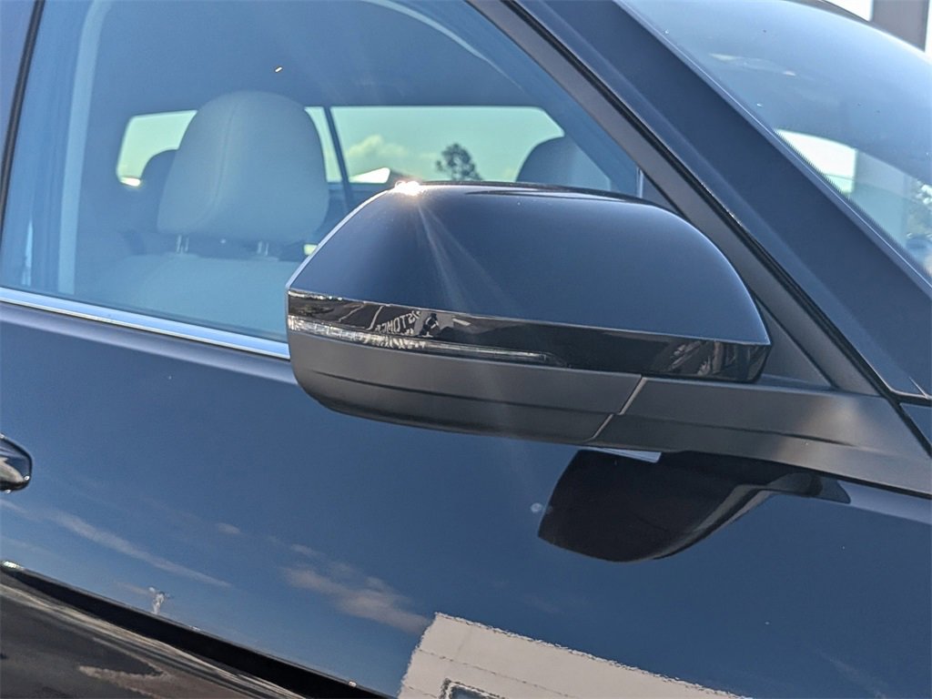 New 2026 Volkswagen Atlas SE image 12