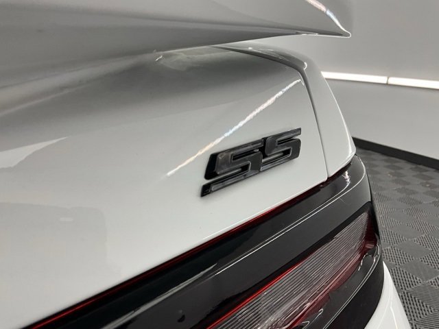 Used 2015 Chevrolet Camaro SS w/ RS Package image 25