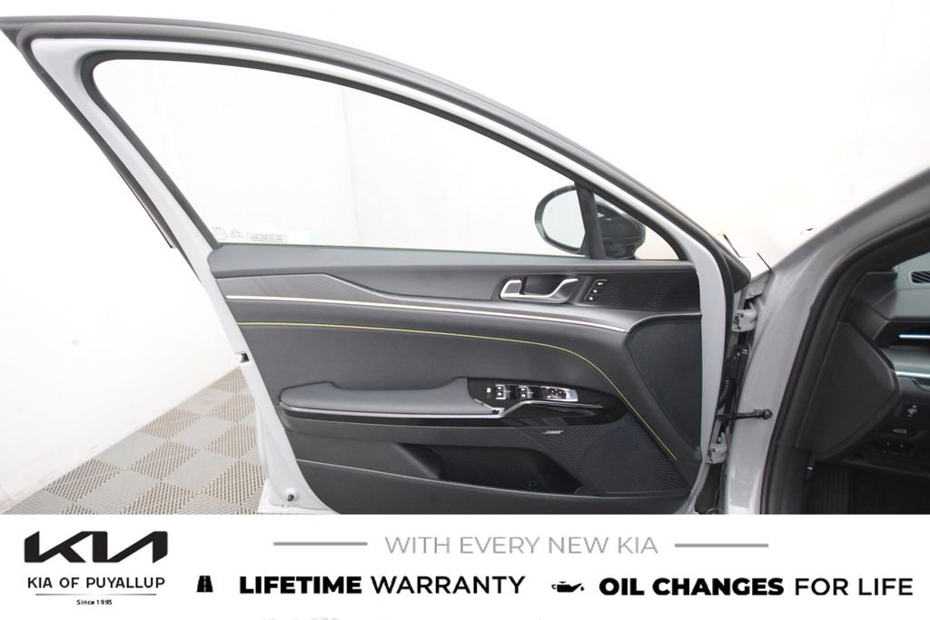 New 2026 Kia K5 GT w/ GT1 Package image 9