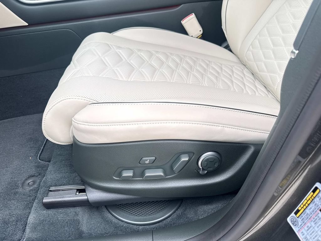 New 2026 Genesis GV80 3.5T e-SC AWD/4WD image 19